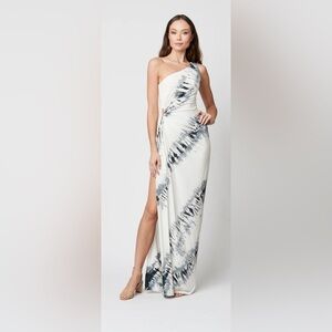 Siena One Shoulder Maxi - White